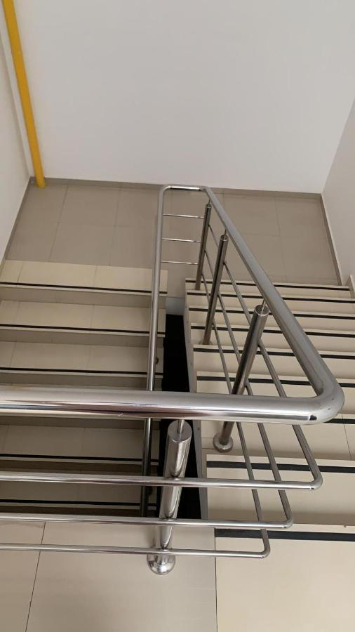 Centru Unirii Luxury Vip Apartament 2 Camere 98 Mp ! Parcare Subterana Privata Incalzita Iarna Si Climatizata Vara Doar Cu Rezervare In Limita Locurilor Disponibile ! Proprietate In Regim Hoteliep - Nu Are Bucatarie ! บูคาเรสต์ ภายนอก รูปภาพ